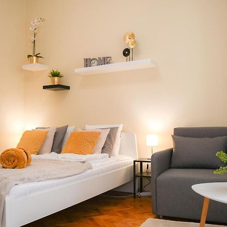Your Home In Budapest: Cozy, Central & Silent Buitenkant foto