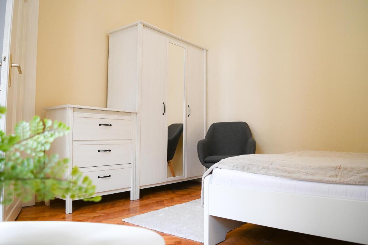 Your Home In Budapest: Cozy, Central & Silent Buitenkant foto