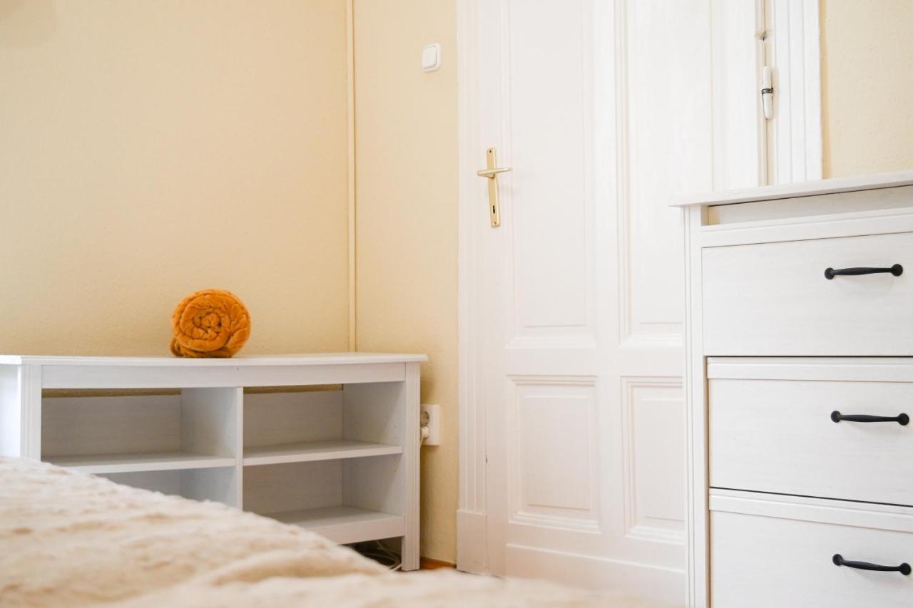 Your Home In Budapest: Cozy, Central & Silent Buitenkant foto